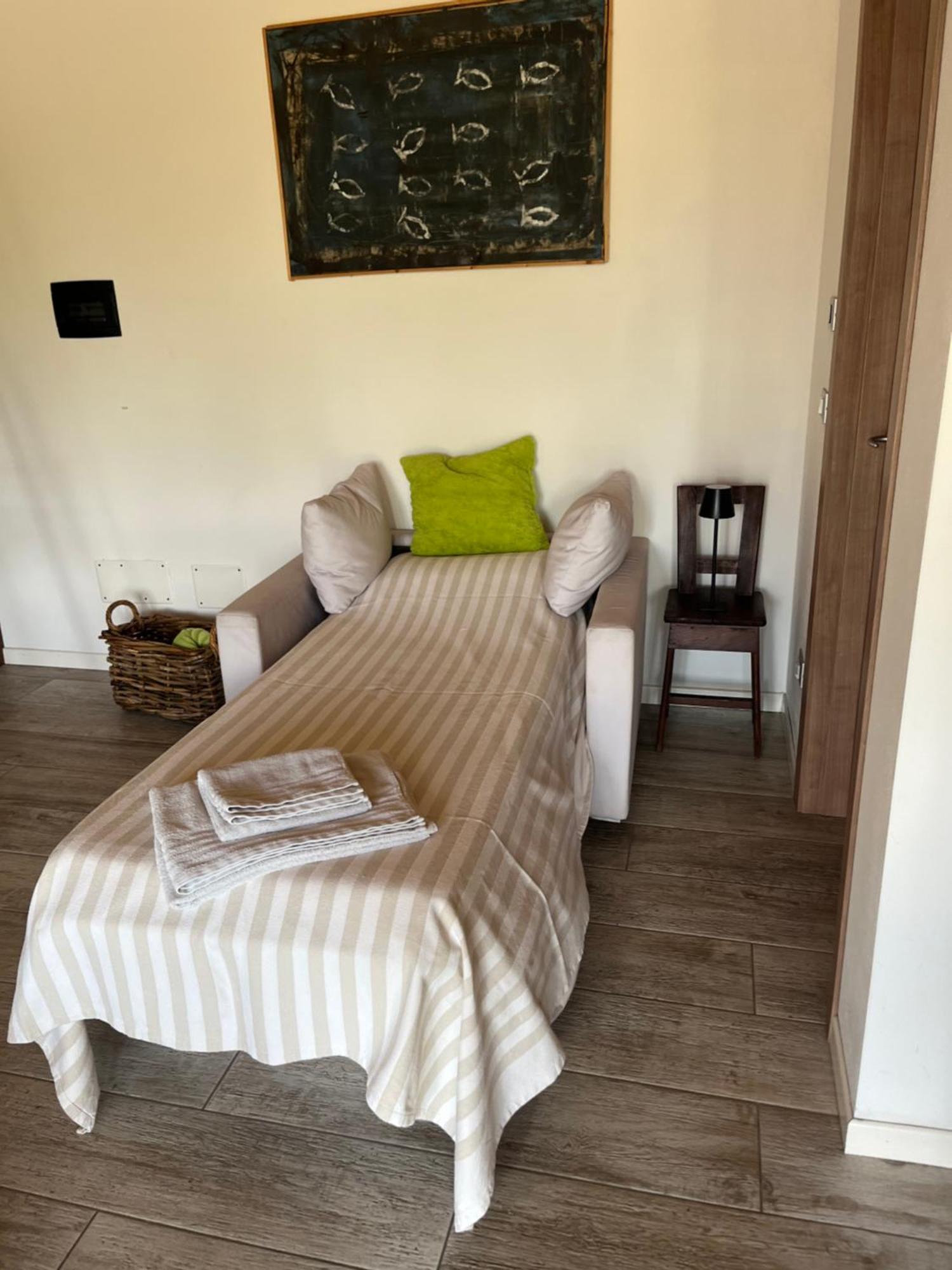B&B Rooms Moncalvo Extérieur photo